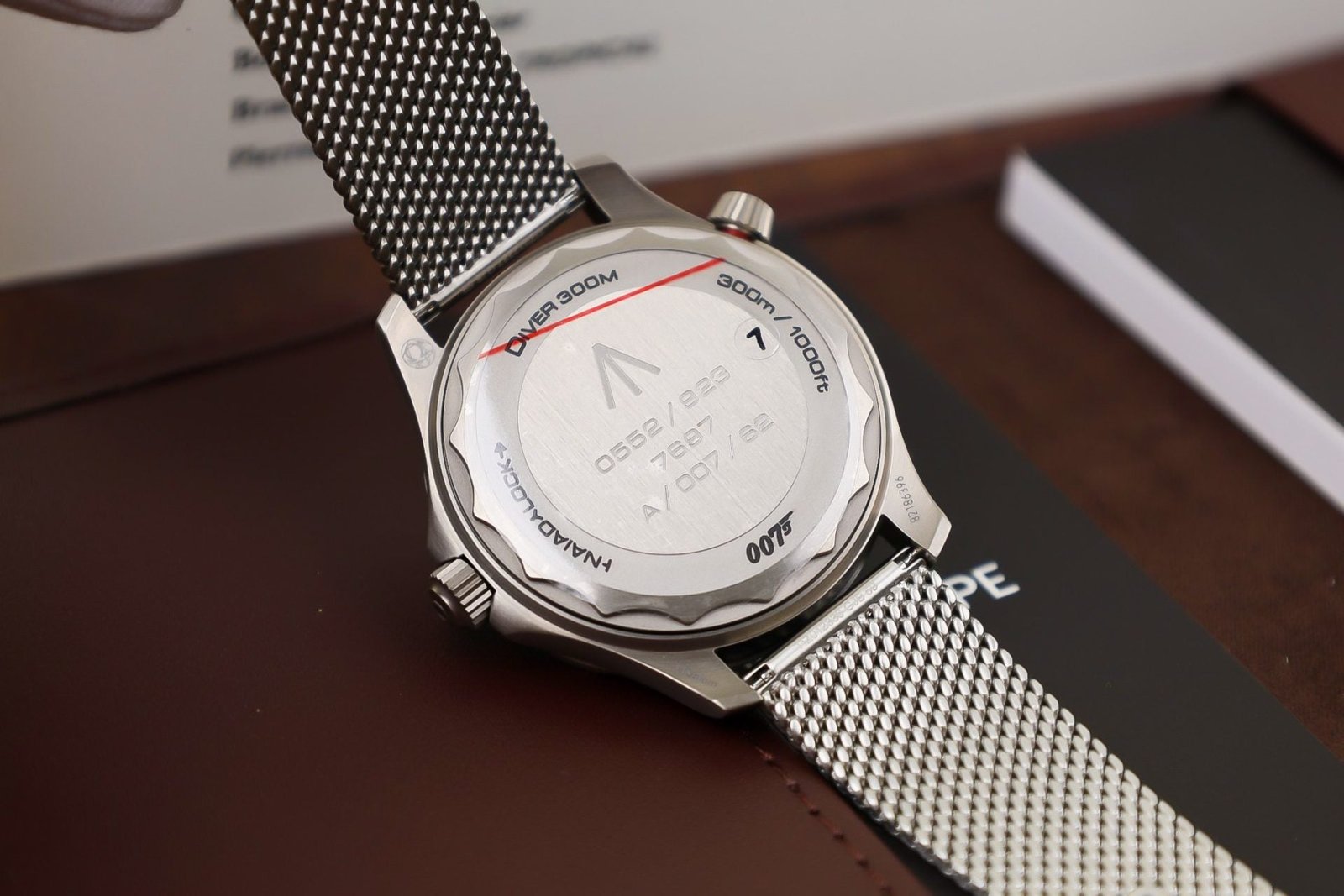 Omega Watch Seamaster Diver 300M Chronometer 007 40mm