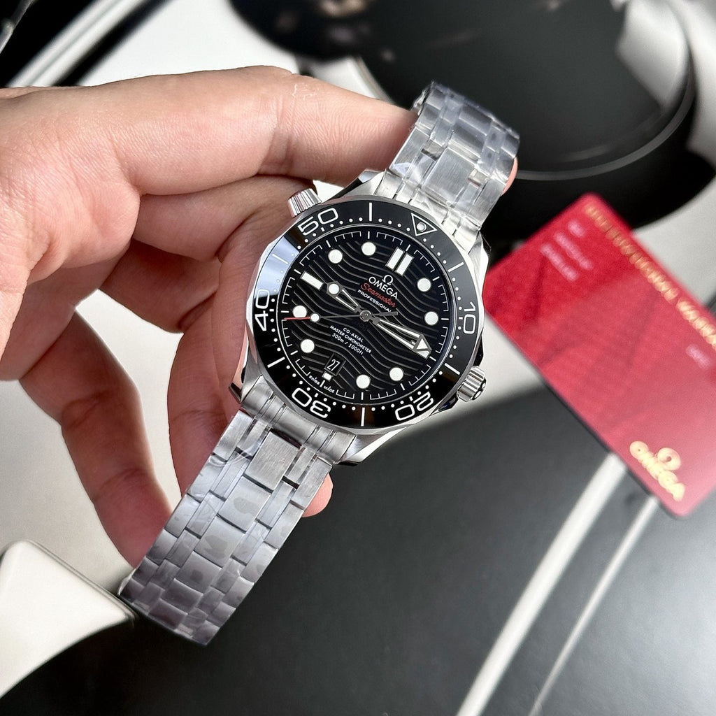 Omega Seamaster Diver 300m Co-Axial Watch Black Dial 42mm