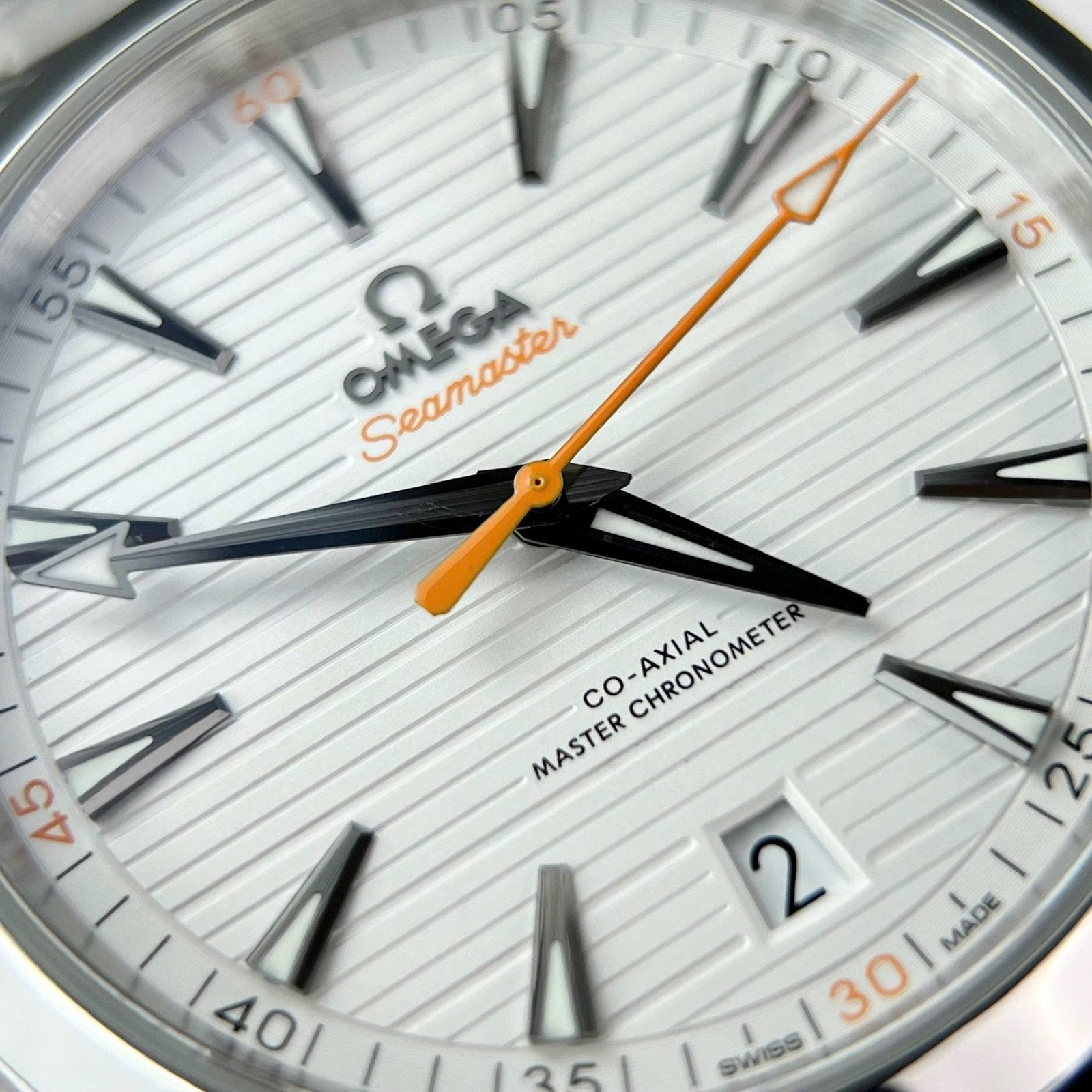 Omega Seamaster Watch White Dial 40mm