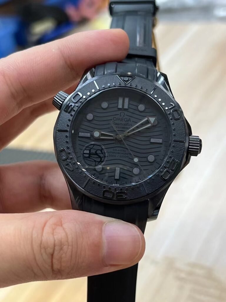 Omega Seamaster Watch Black Ceramic Case Rubber Strap 42mm