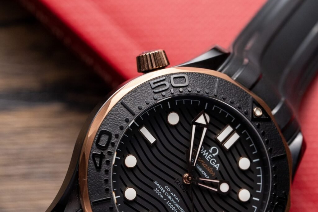 Omega Watch Seamaster Black Dial Rubber Strap 42mm