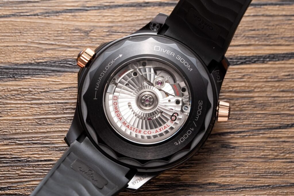 Omega Watch Seamaster Black Dial Rubber Strap 42mm