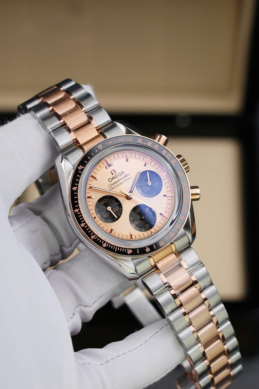 Omega SpeedMaster Watch MoonWatch Demi Rose Gold 42mm