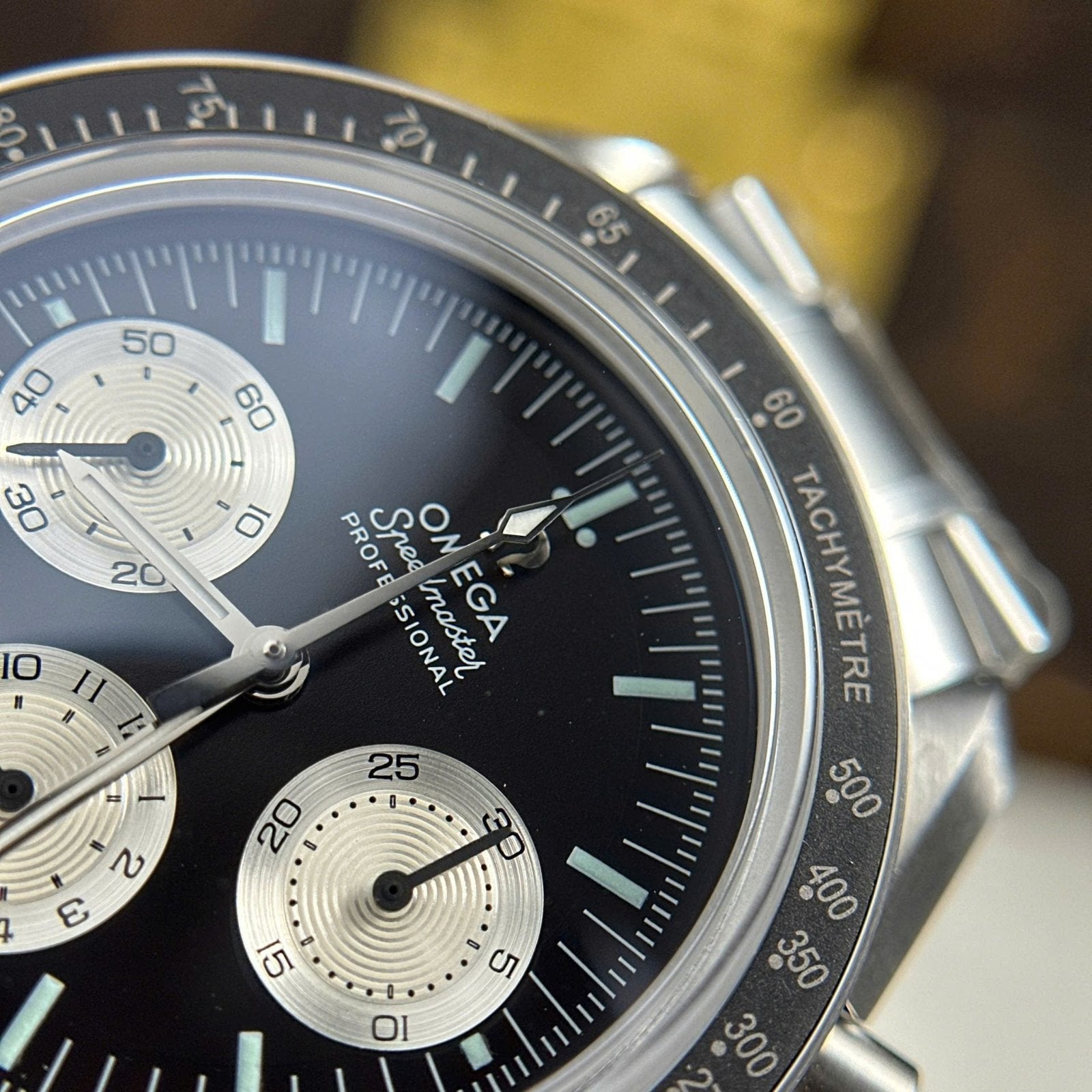 Omega Speedmaster Moonwatch Chronograph Black Dial Metal Wire Watch 42mm