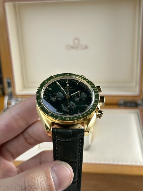 Omega Speedmaster Moonwatch Watch Green Dial 44mm