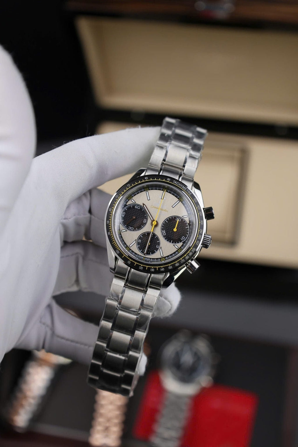 Omega Speedmaster Watch Racing Chronograph Gray Dial 40mm