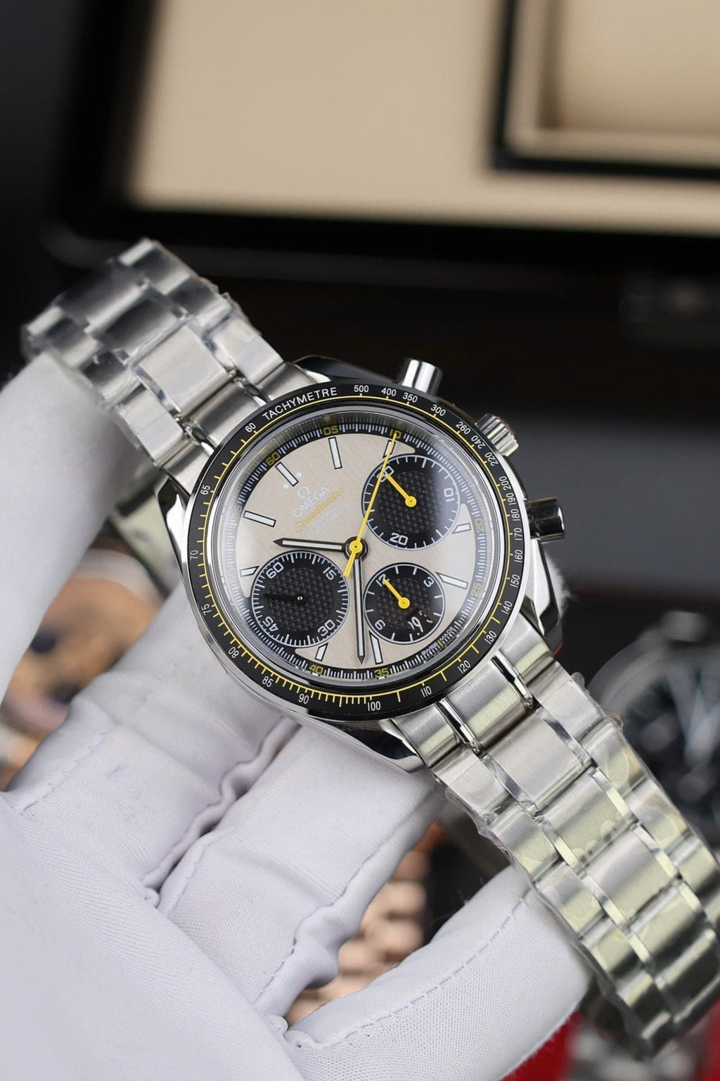 Omega Speedmaster Watch Racing Chronograph Gray Dial 40mm