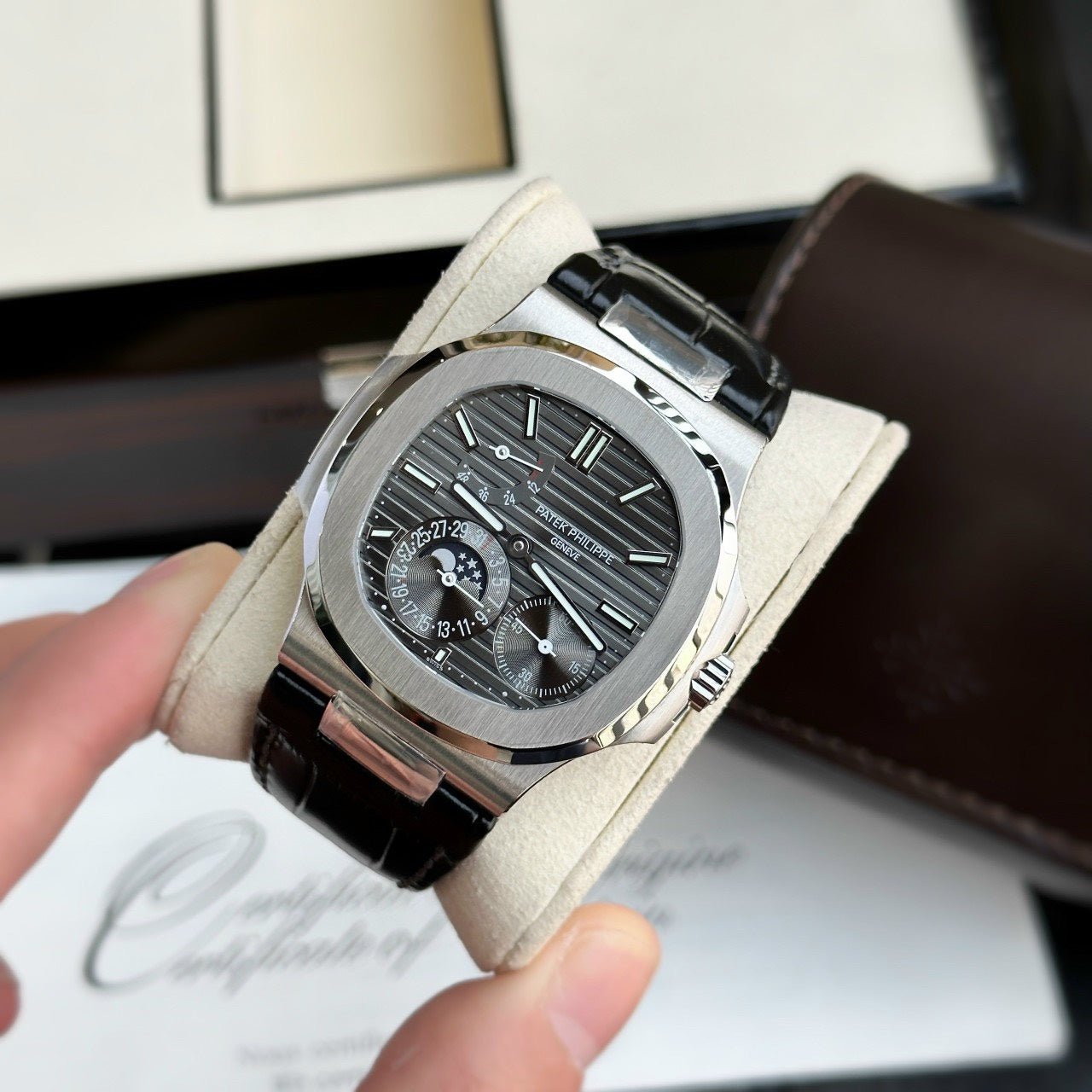 Patek Philippe 5712 Watch Grey Dial 40mm