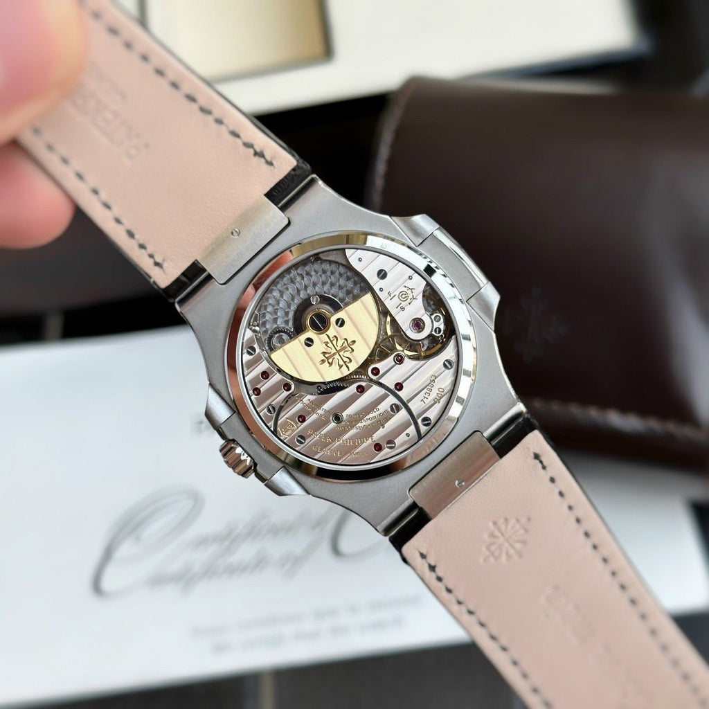 Patek Philippe 5712 Watch Grey Dial 40mm