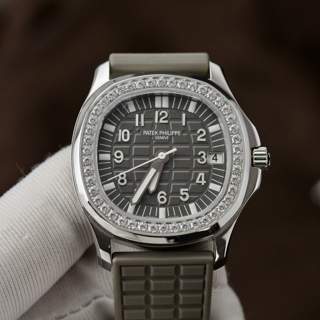 Patek Philippe Watch Aquanaut 5067 Gray Dial Rubber Strap 35.6mm