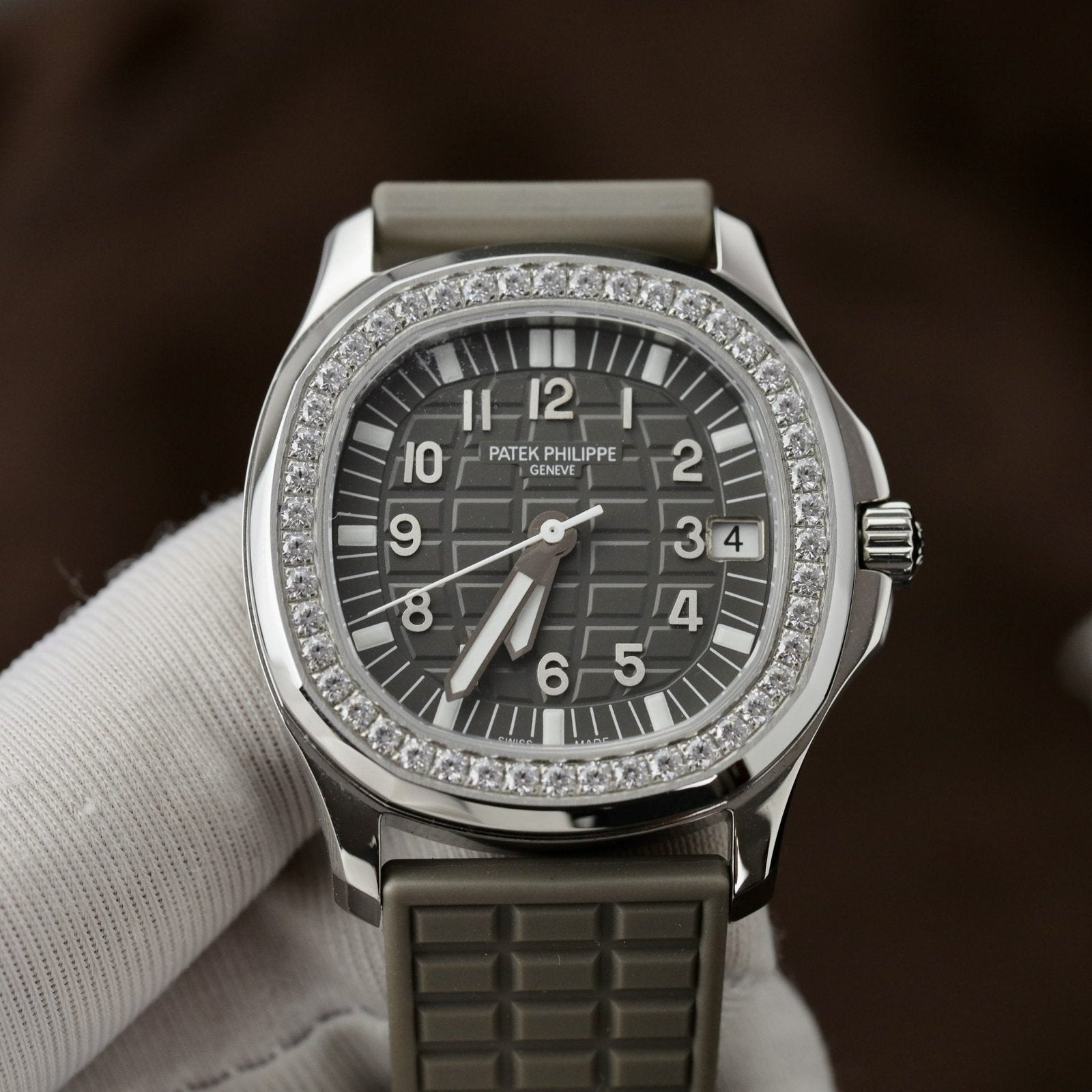 Patek Philippe Watch Aquanaut 5067 Gray Dial Rubber Strap 35.6mm