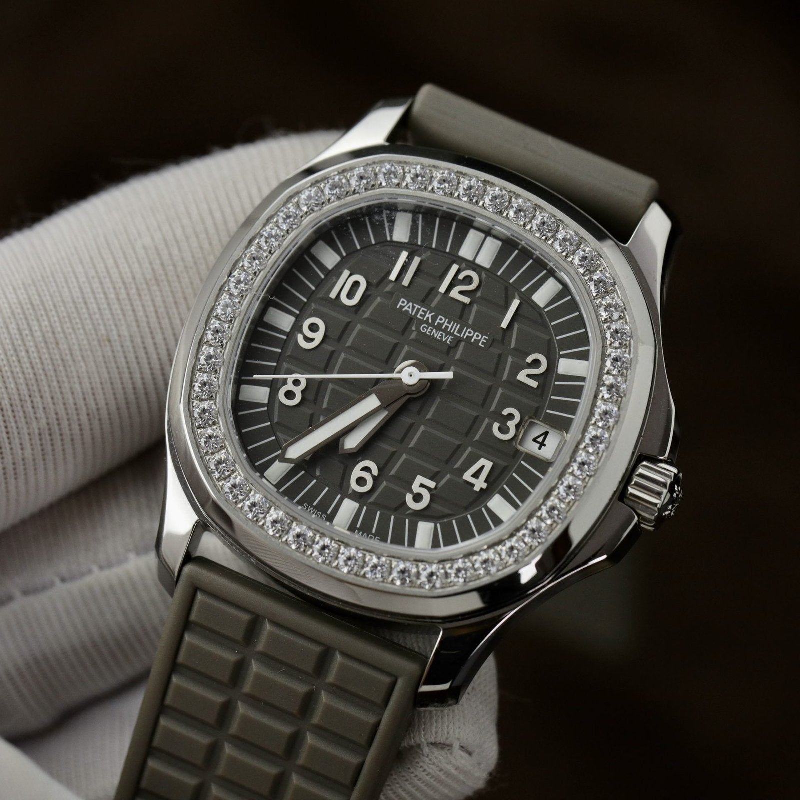 Patek Philippe Watch Aquanaut 5067 Gray Dial Rubber Strap 35.6mm