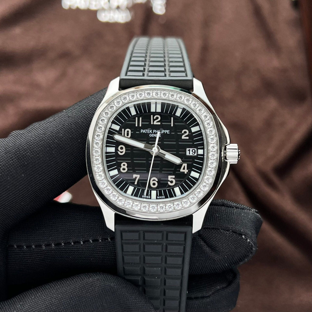 Patek Philippe Watch Aquanaut 5067 Black Dial Rubber Strap 35.6mm
