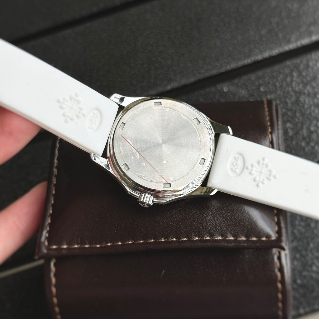 Patek Philippe Watches Aquanaut 5067 White Dial 35.6mm