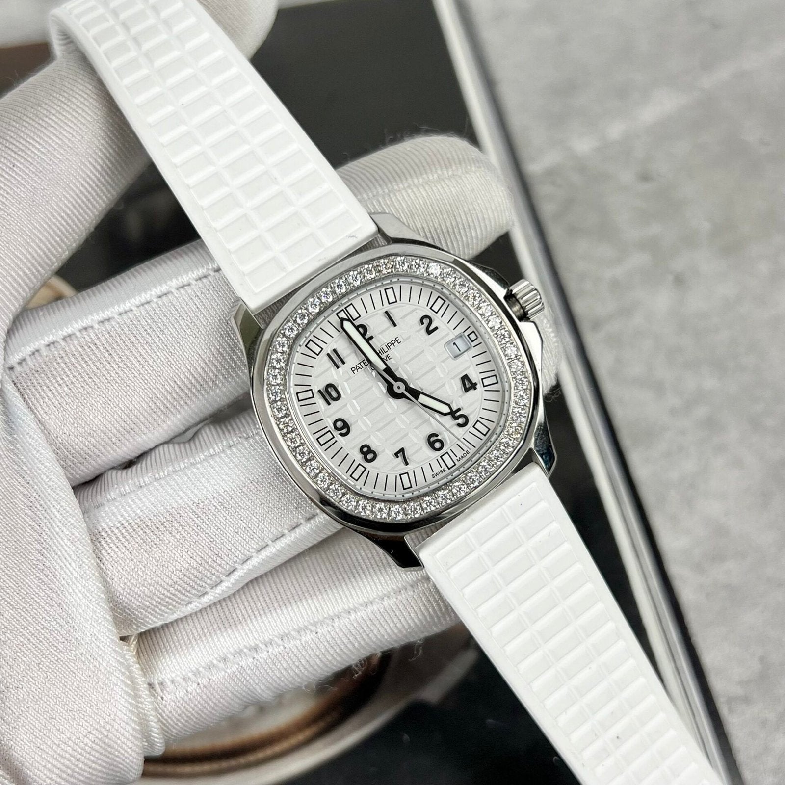 Patek Philippe Aquanaut 5067A Watch With Moissanite Diamond 35.6mm