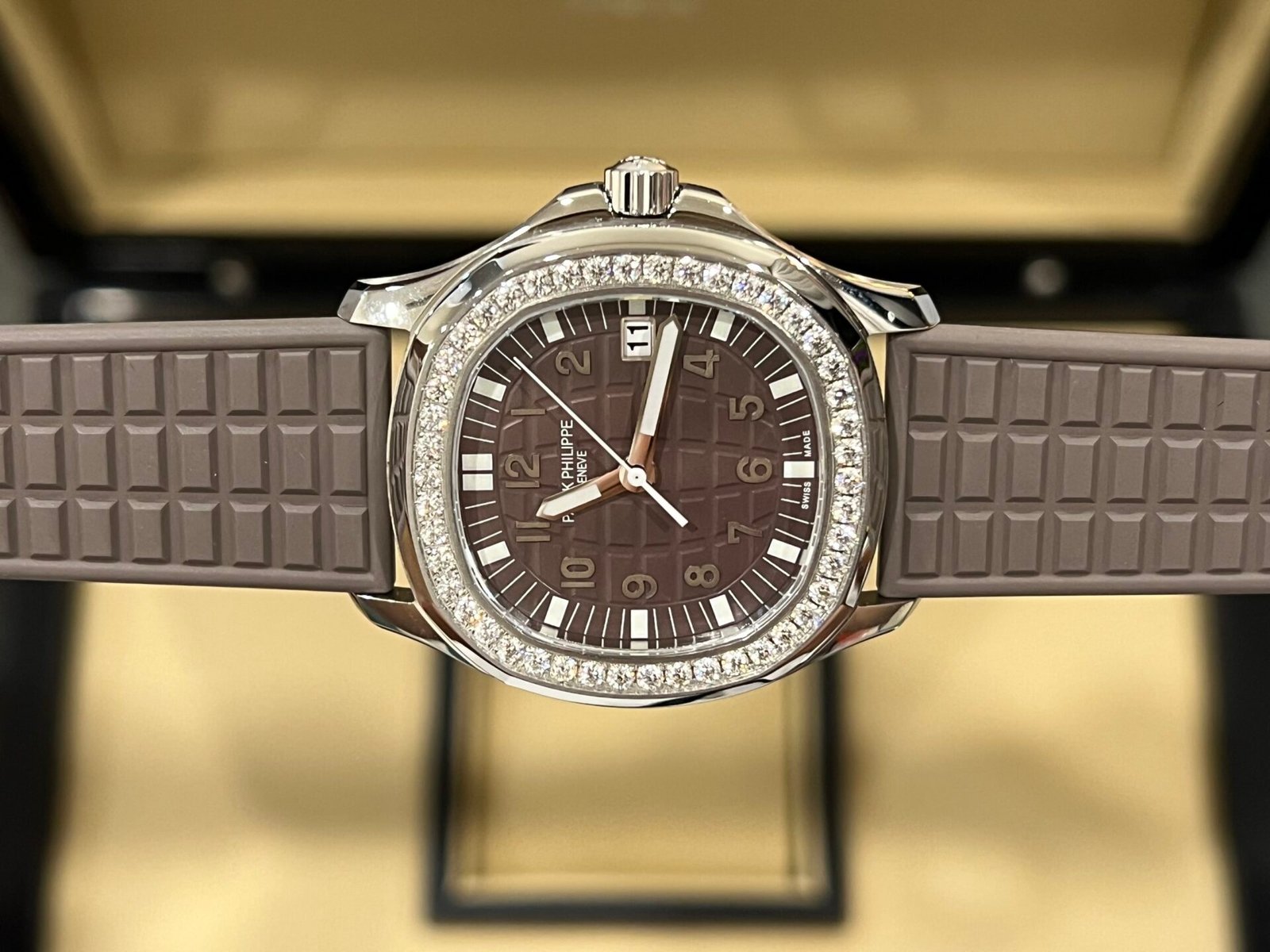 Patek Philippe Aquanaut 5067A Watch Grey With Stone Bezel 35.6mm