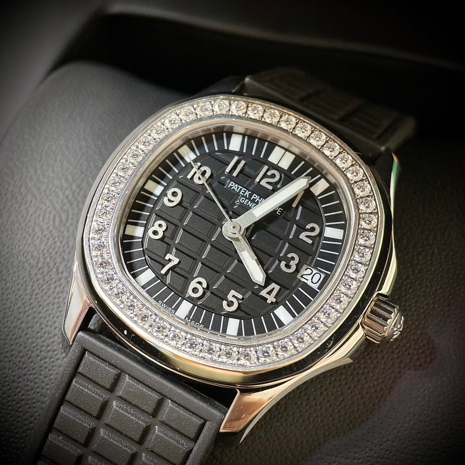 Patek Philippe Aquanaut 5067G Watch Black 35.6mm