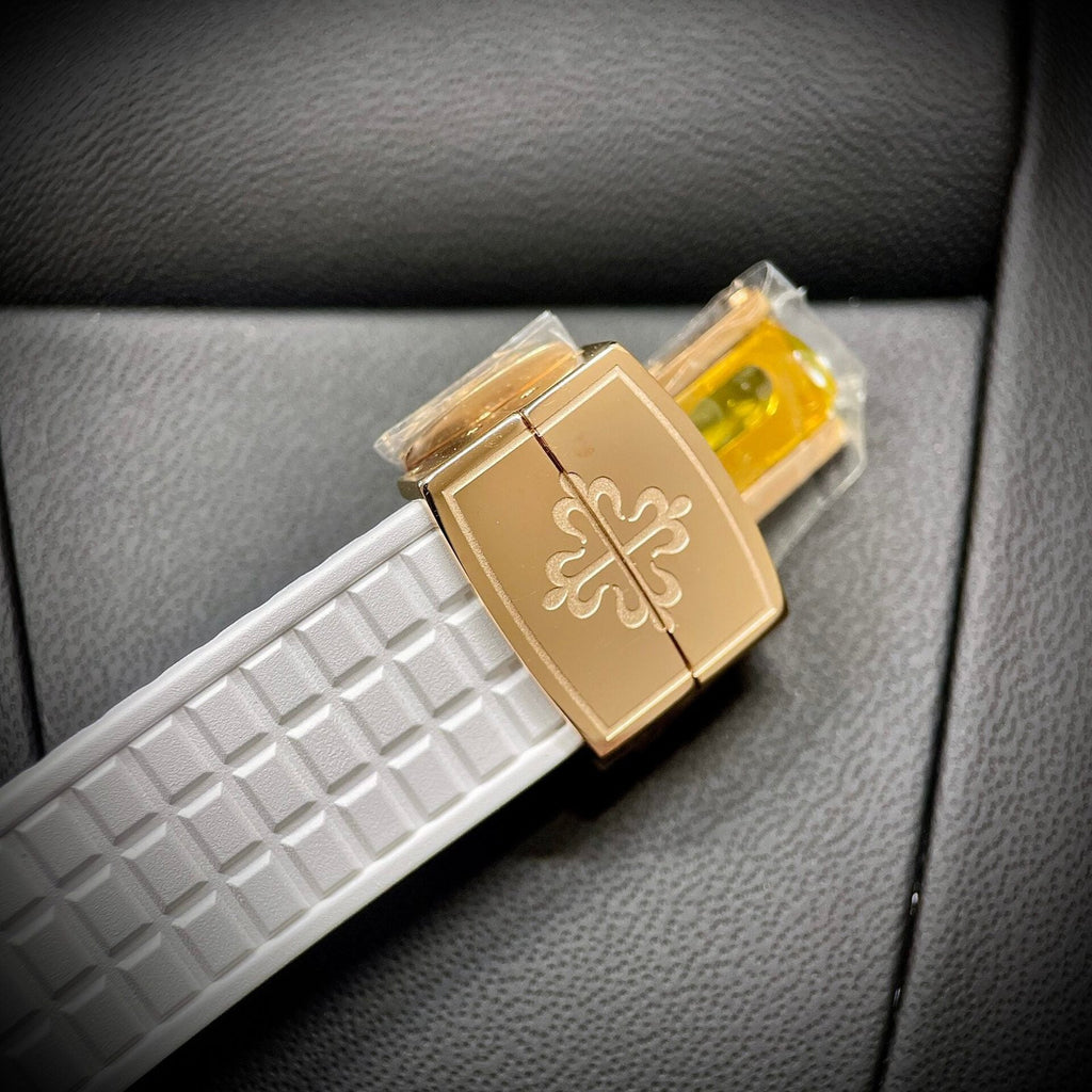 Patek Philippe Aquanaut 5072R Watch White Rubber Strap 35.6mm