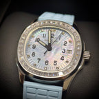Patek Philippe Aquanaut 5072R Watch Blue Diamond 35.6mm