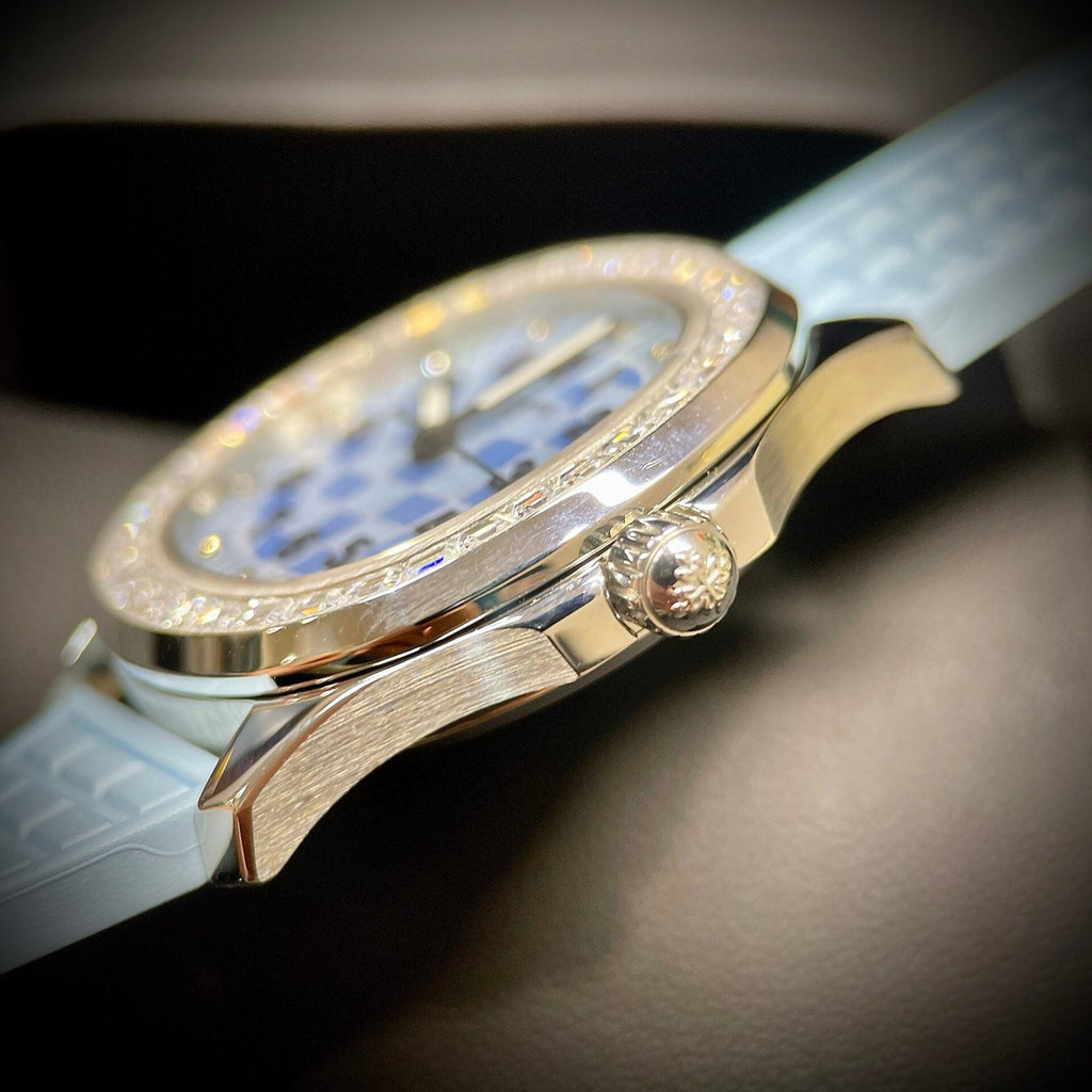 Patek Philippe Aquanaut 5072R Watch Blue Diamond 35.6mm