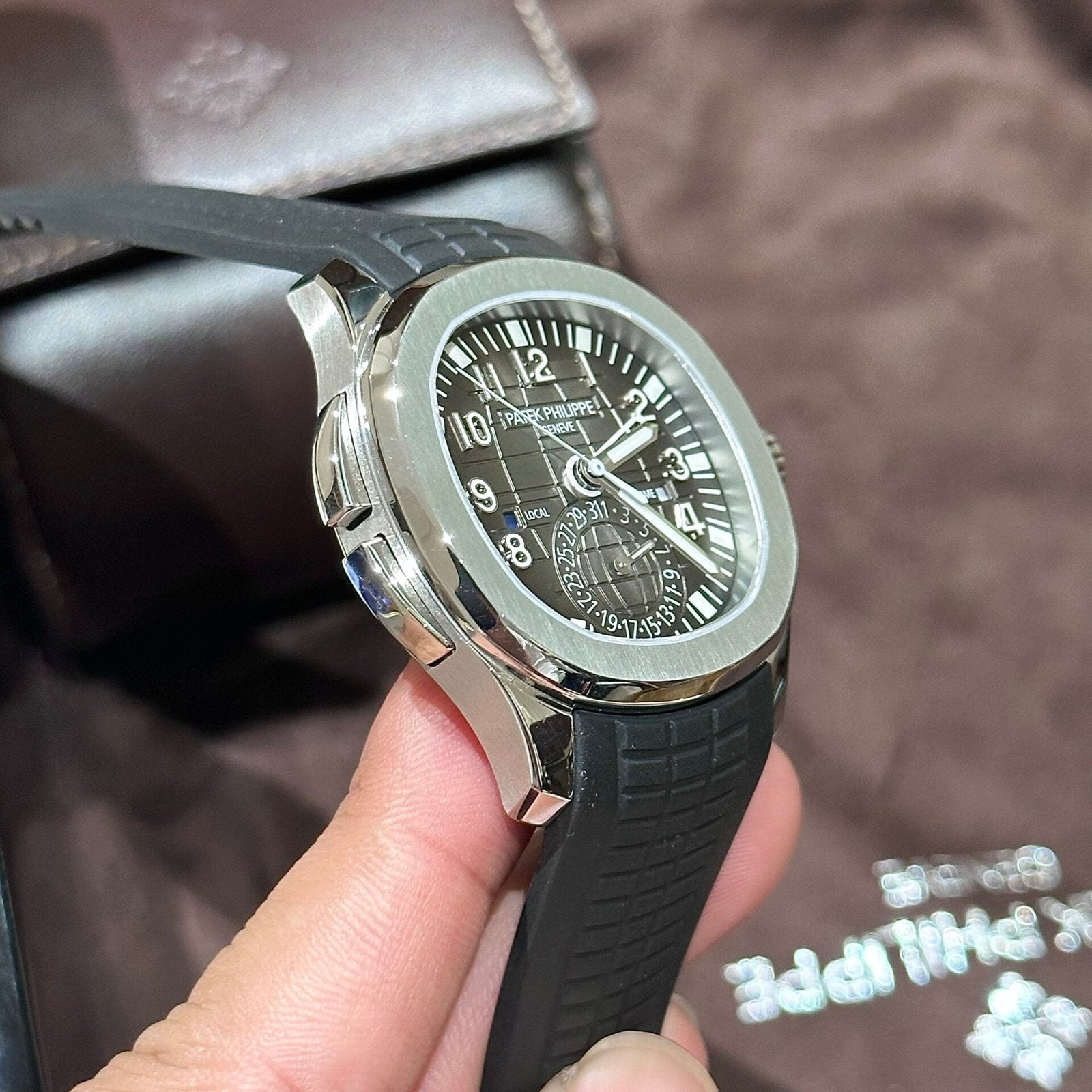 Patek Philippe Aquanaut 5164A Watch Gray Dial 40.8mm