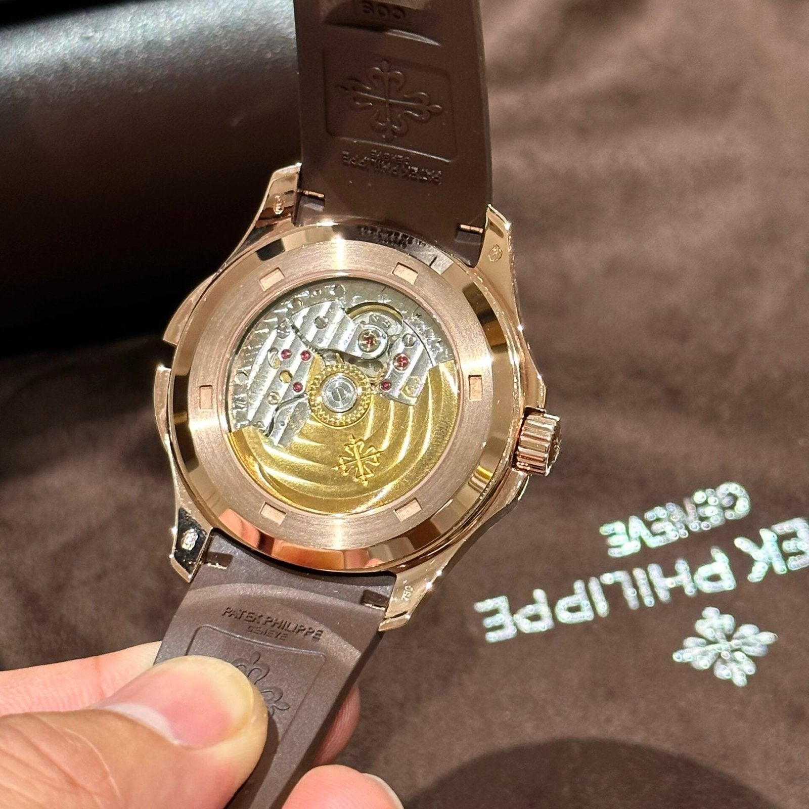 Patek Philippe Aquanaut 5164R Genuine Watch Gold Wrapped 40.8mm