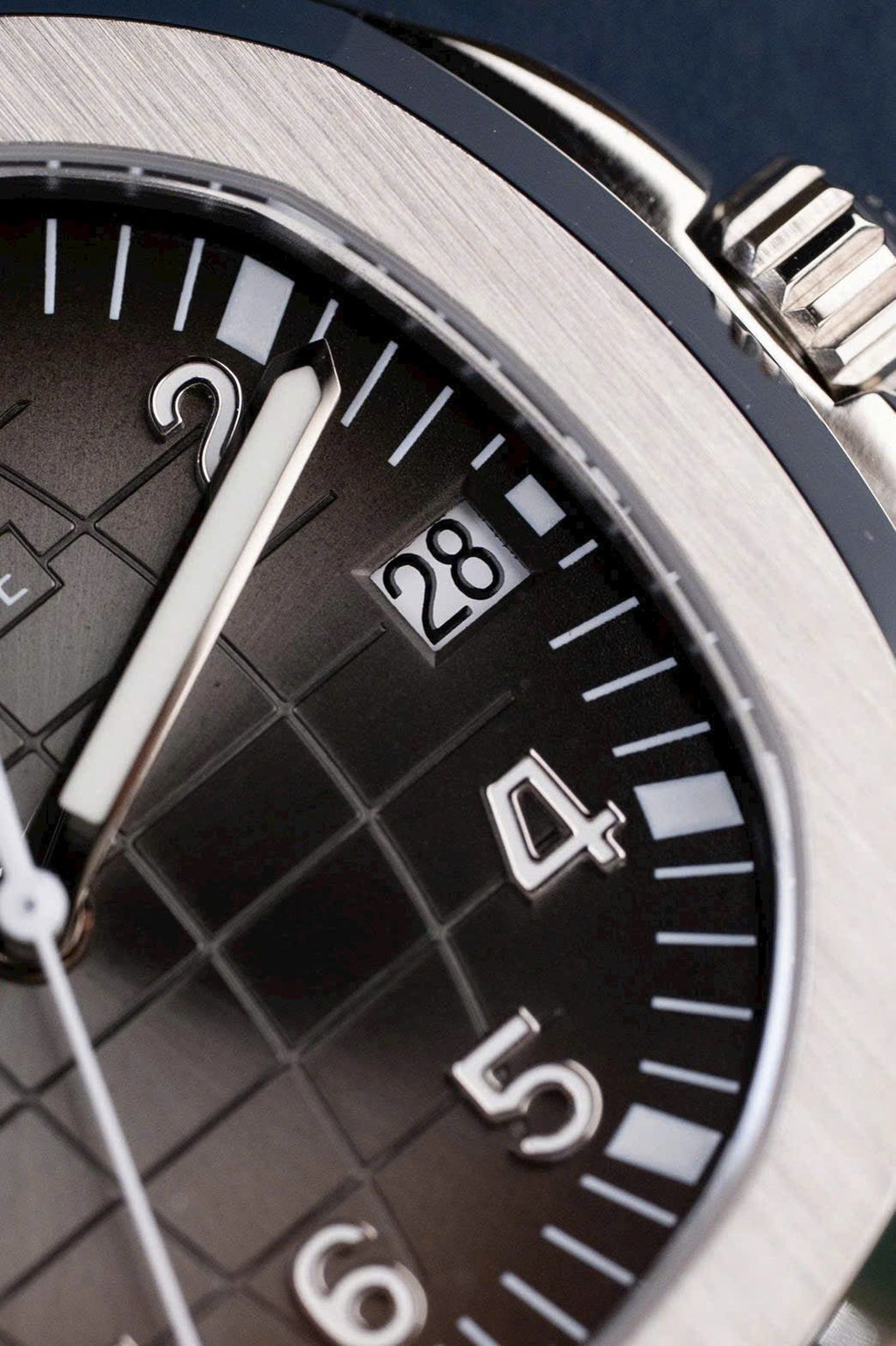 Patek Philippe Aquanaut 5167 Dial Gray Watch Rubber Strap 40mm