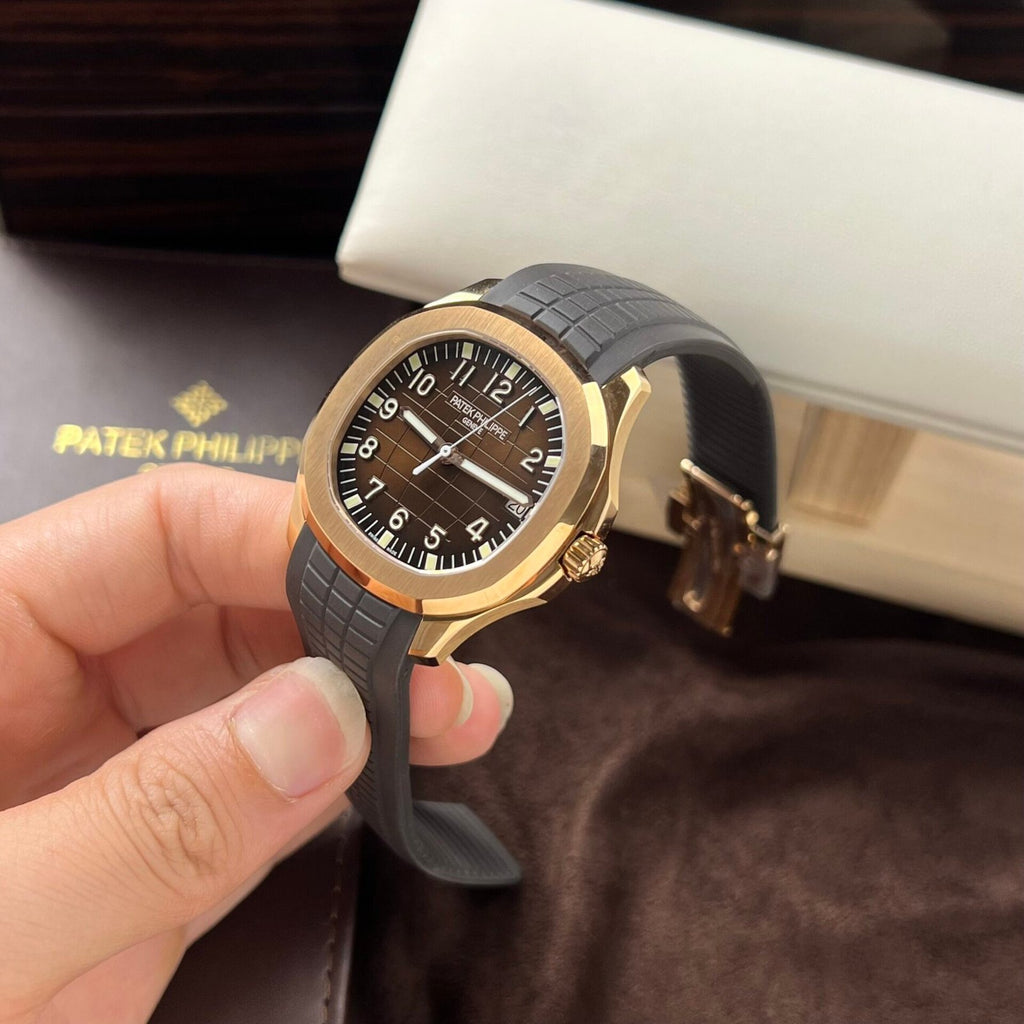 Patek Philippe Watch Aquanaut 5167R Bown Dial 40mm