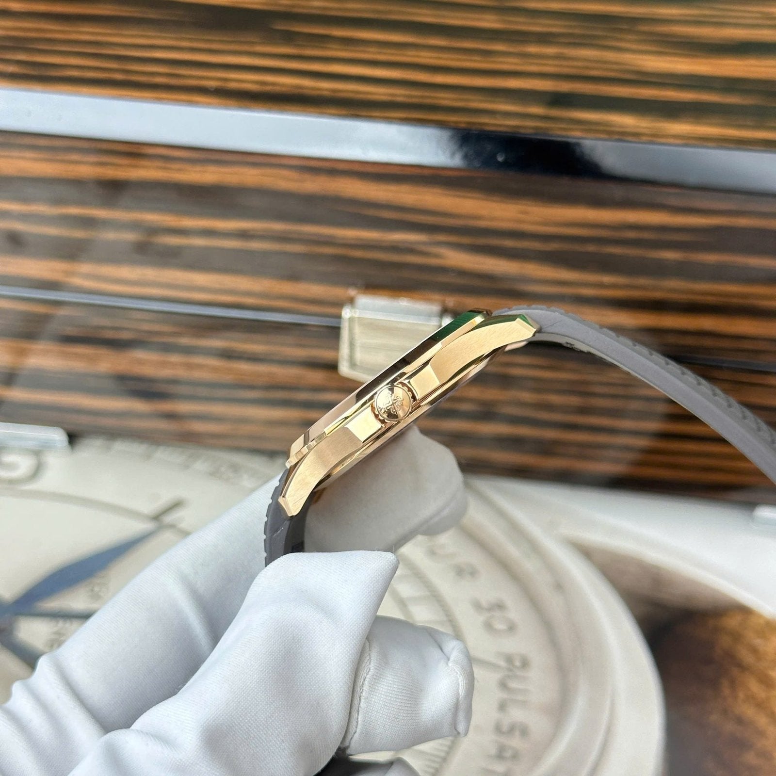 Patek Philippe Aquanaut 5167R Watch 40mm