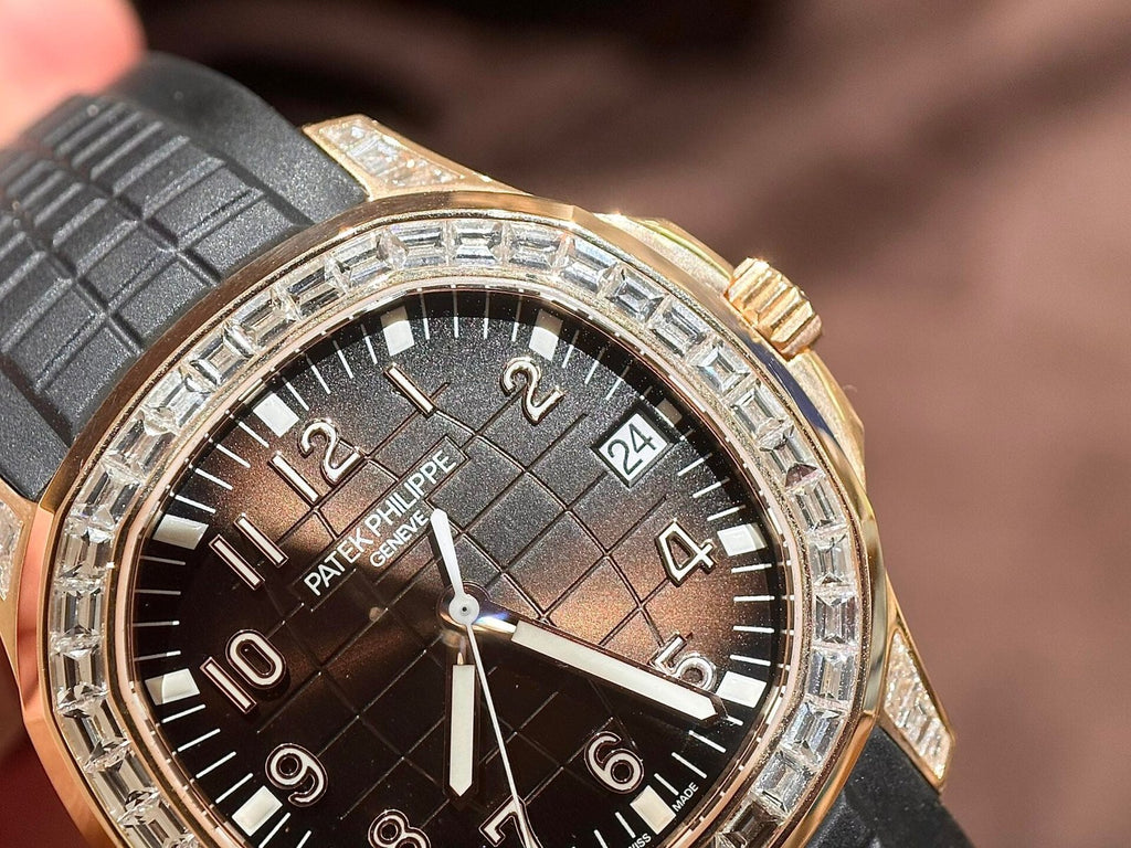 Patek Philippe Aquanaut 5167R Watch 18K Solid Gold Natural Diamond 40mm