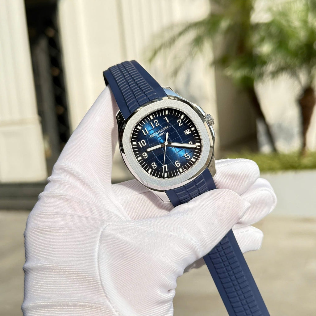 Patek Philippe Aquanaut 5168 Watch Blue Dial Rubber Strap 42,2mm