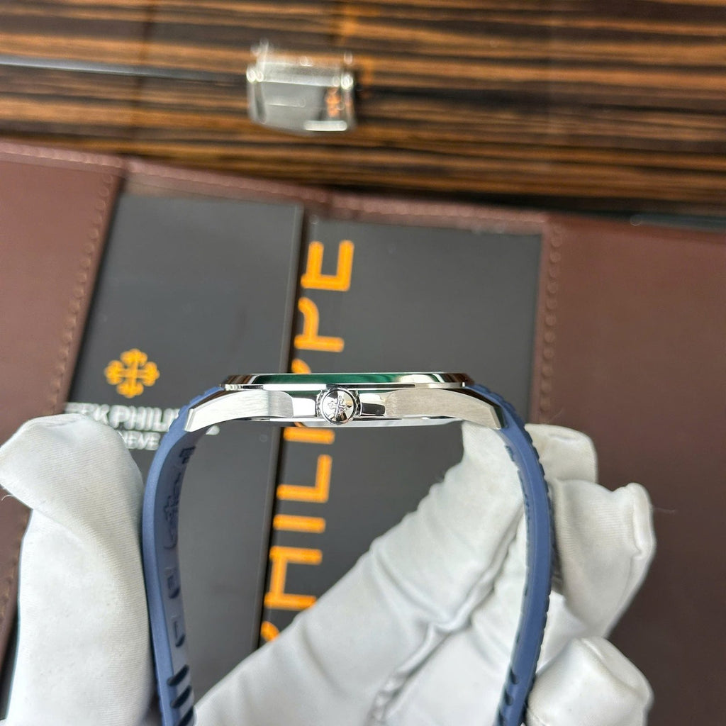 Patek Philippe Aquanaut 5168G Blue Dial Watch 42.2mm