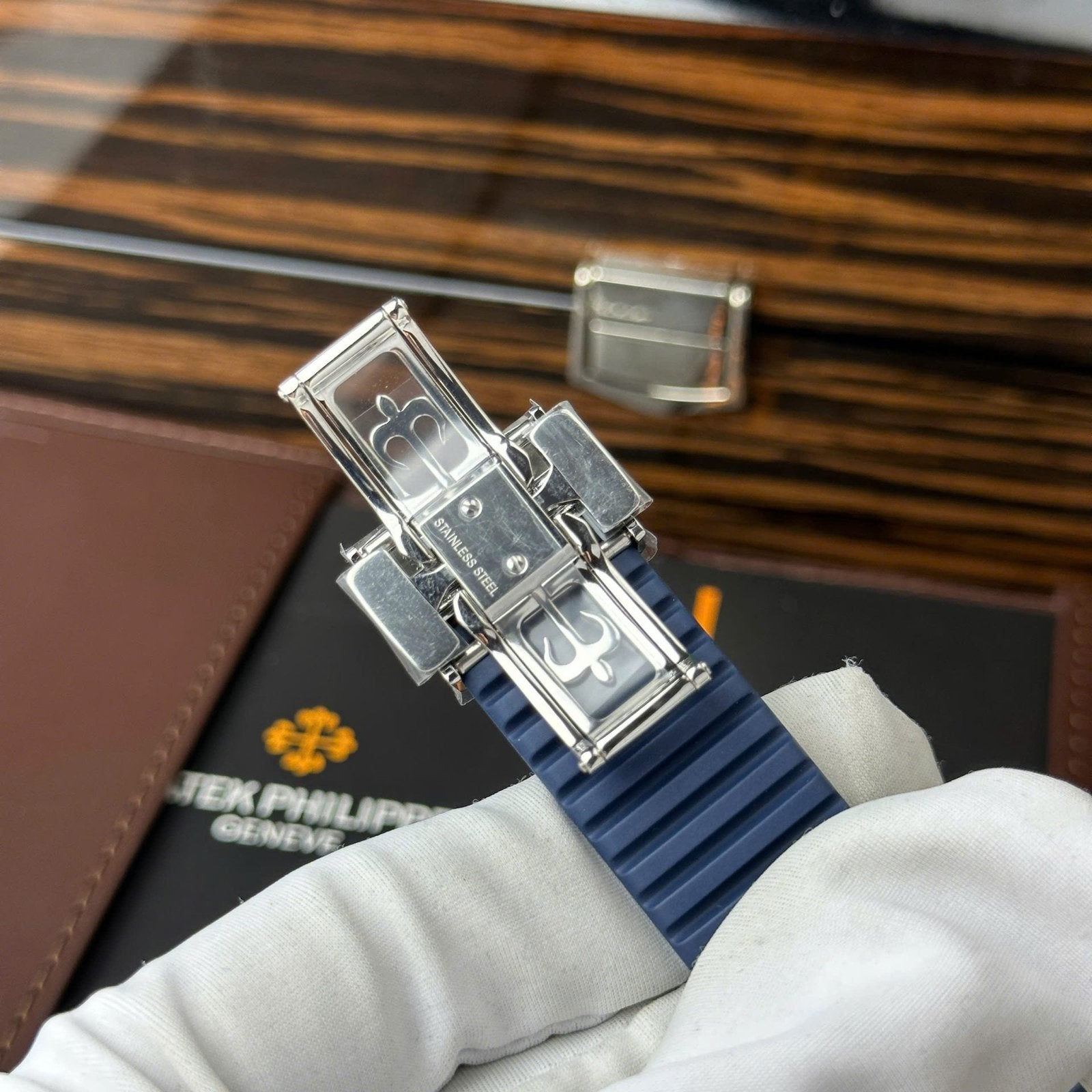 Patek Philippe Aquanaut 5168G Blue Dial Watch 42.2mm