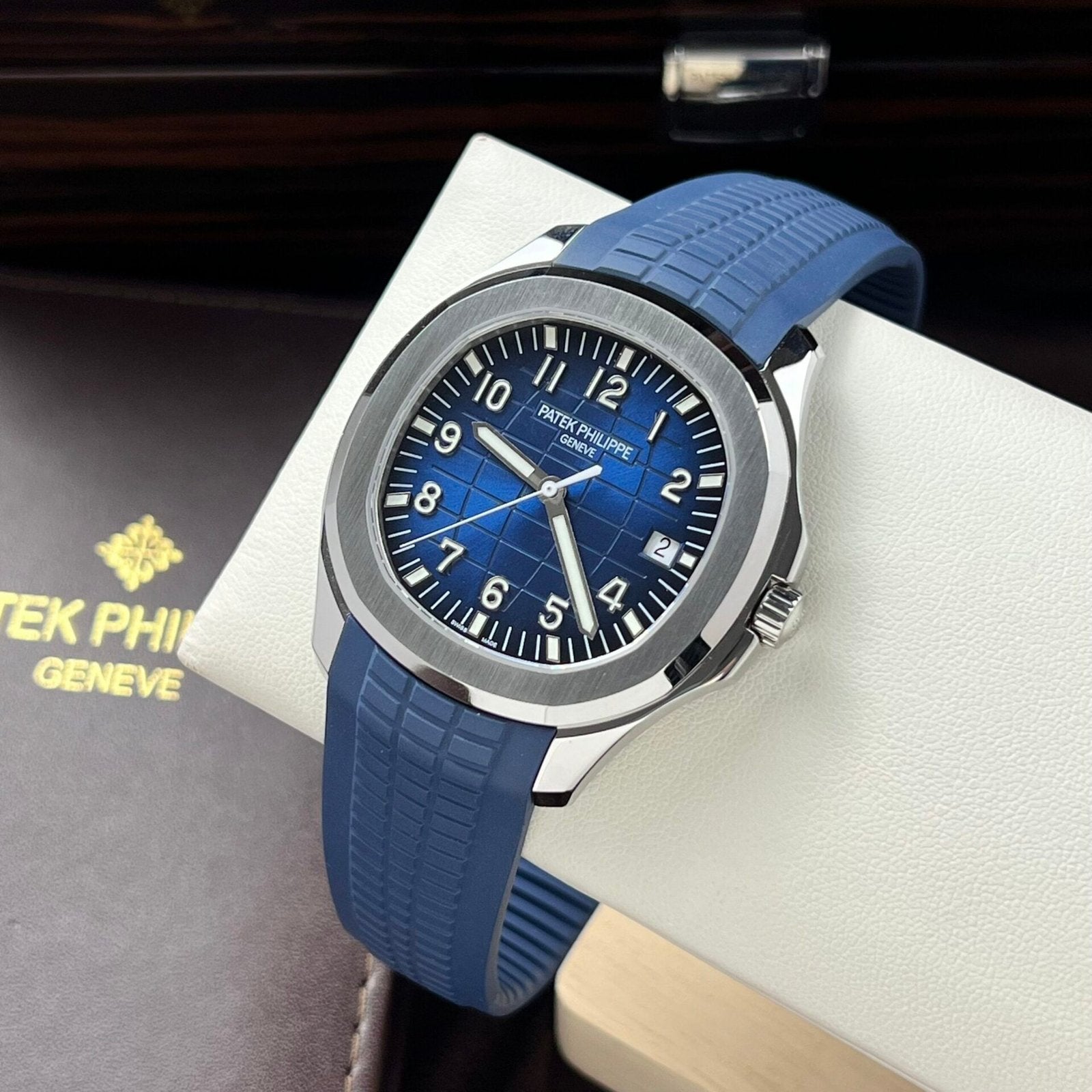 Patek Philippe Watch Aquanaut 5168G Blue Dial 42mm