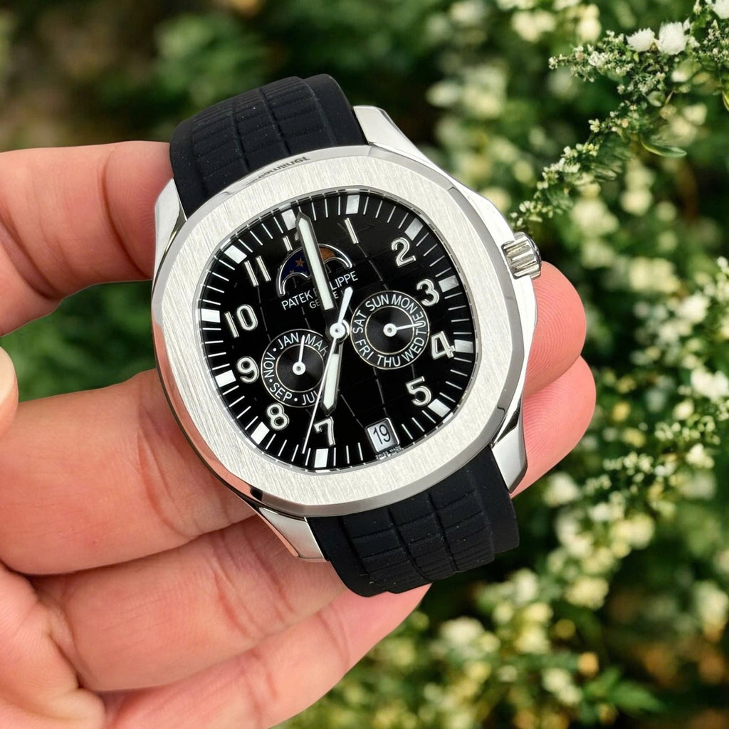 Patek Philippe Aquanaut 5261 Watch Black Rubber Strap 40mm