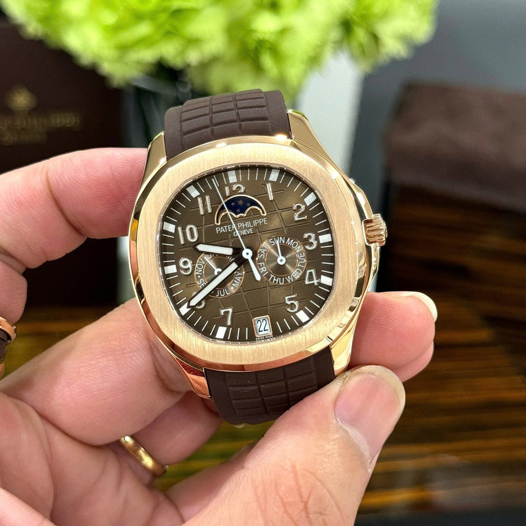 Patek Philippe Aquanaut 5261R Chocolate Dial Automatic Swiss Movement 40mm