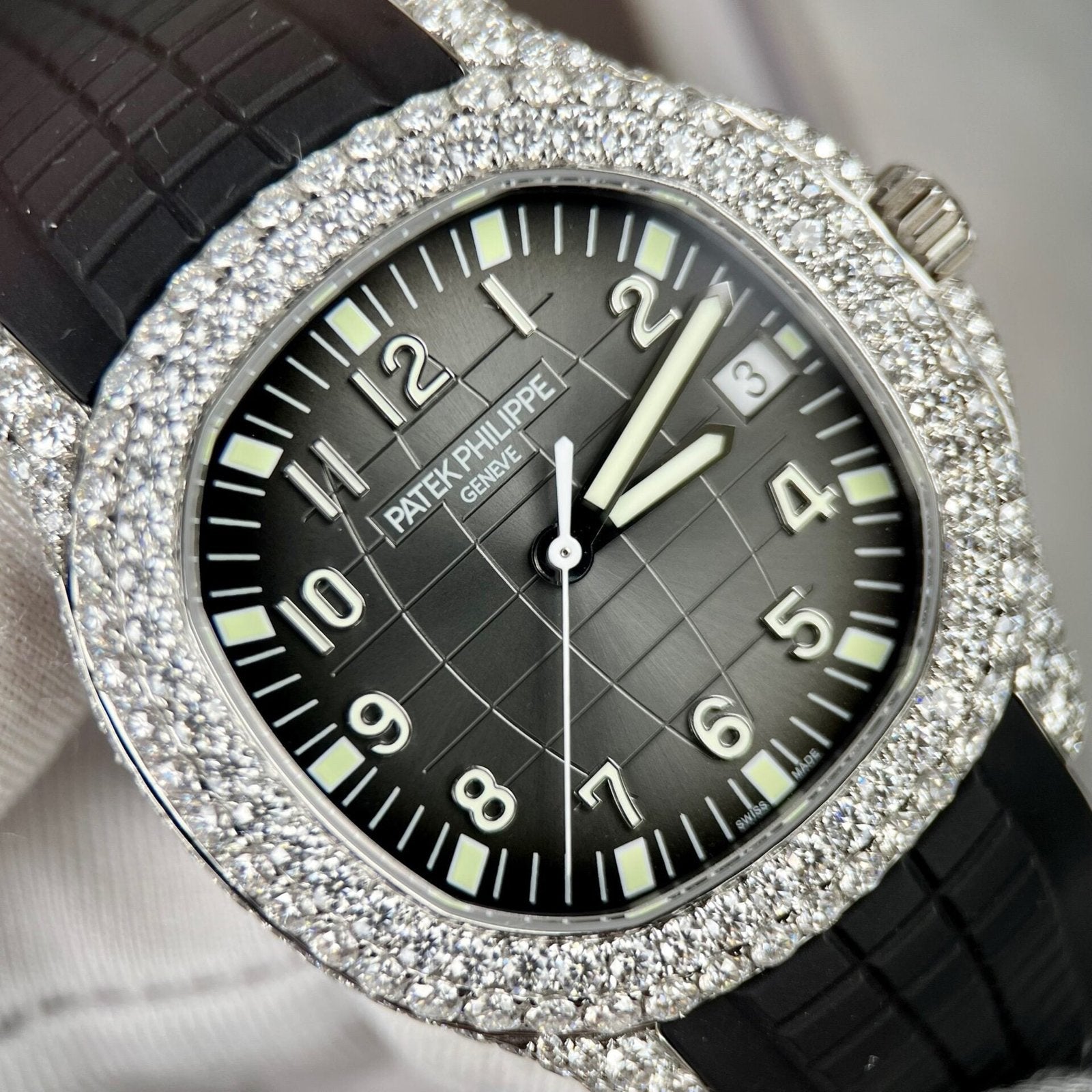 Patek Philippe Aquanaut 5719 Moissanite Diamond Watch 40mm