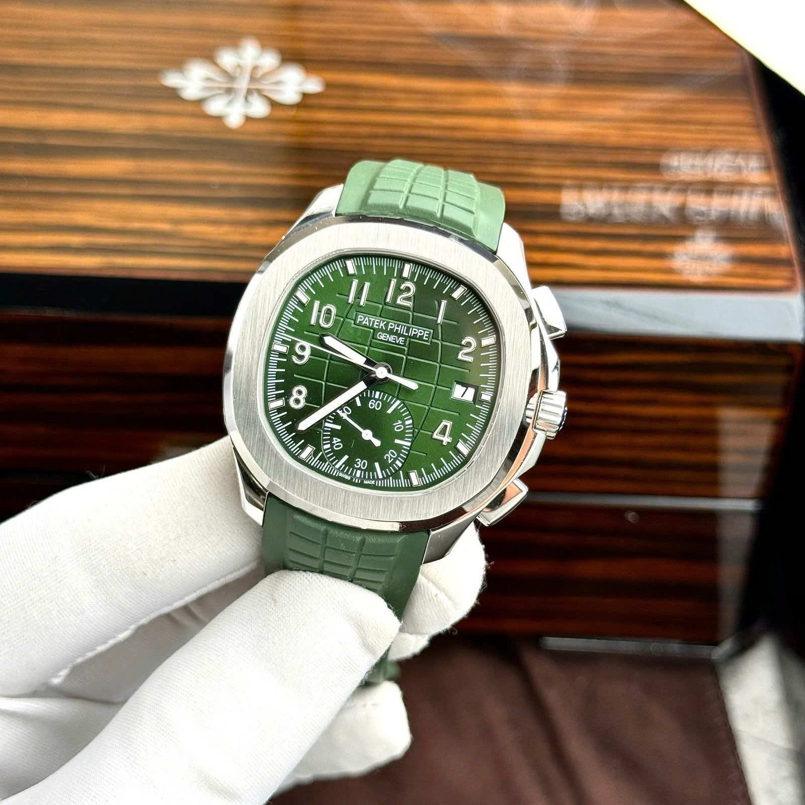 Patek Philippe Watch Aquanaut 5968G Green Dial Rubber Strap 42.2mm