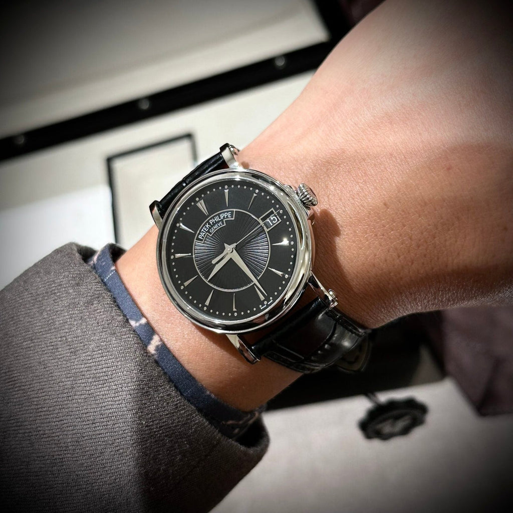 Patek Philippe Calatrava 5153 Watch Black 38mm