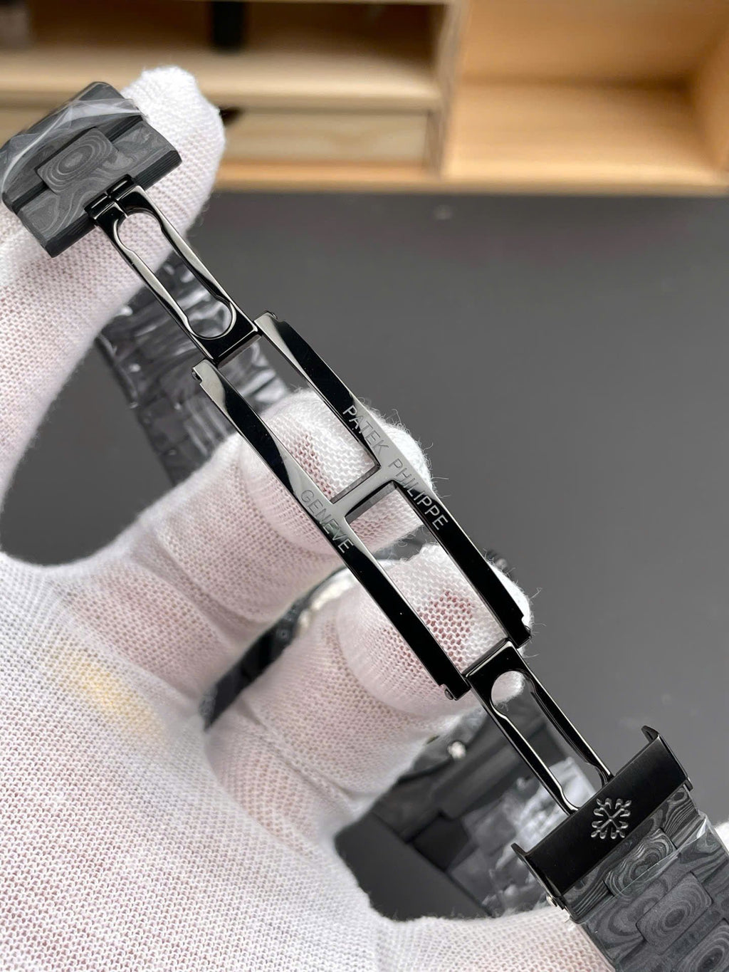 Patek Philippe Watch Natilus 5711 DIW Carbon Ultra Light Swis Movement 40mm
