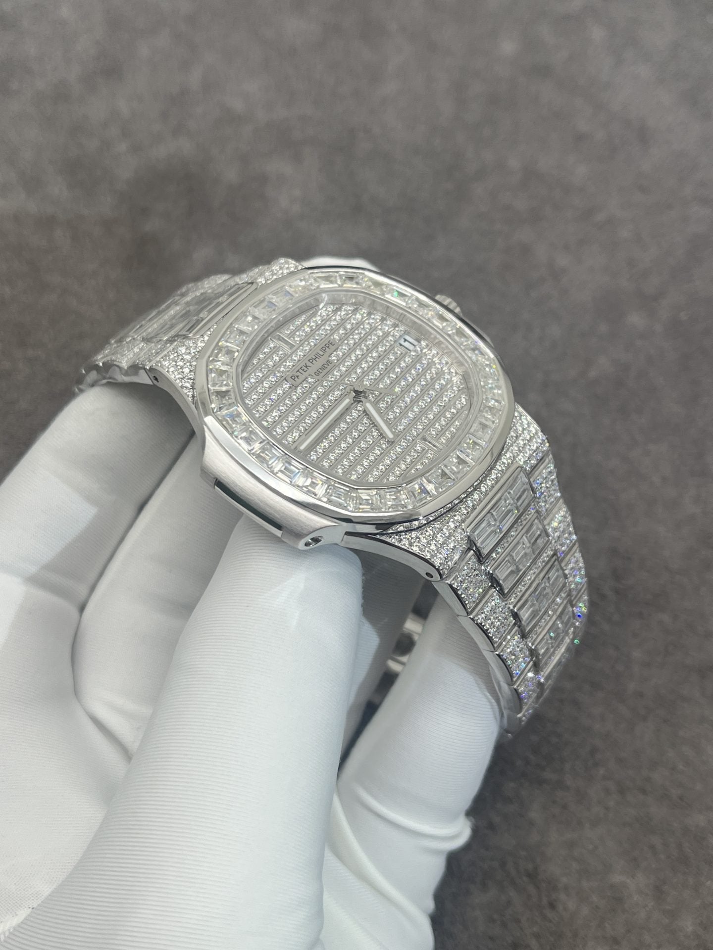Patek Philippe Watch Nautilus 5719 Diamond And White Gold 40mm