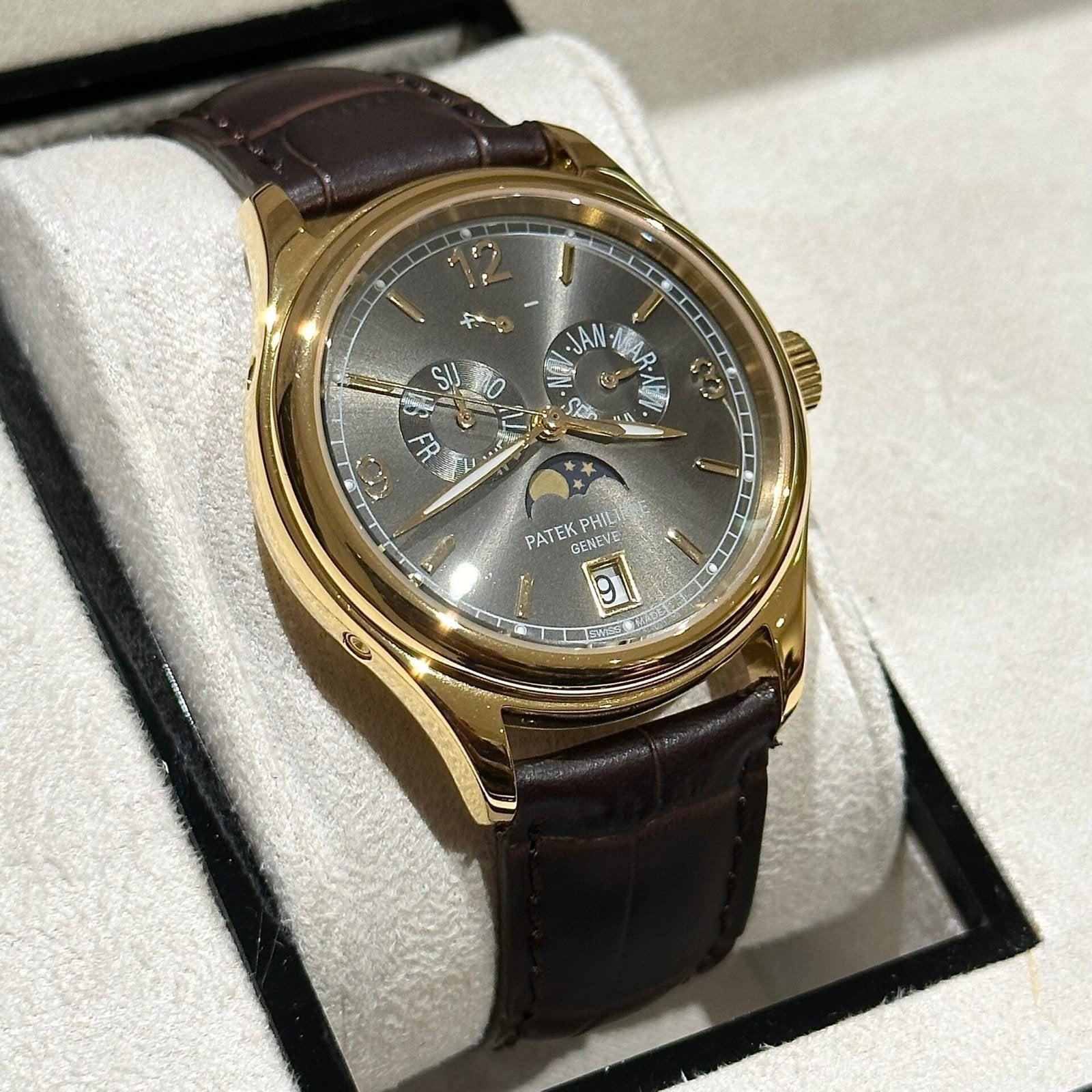Patek Philippe Complications 5146J Watch Rose Gold 39mm