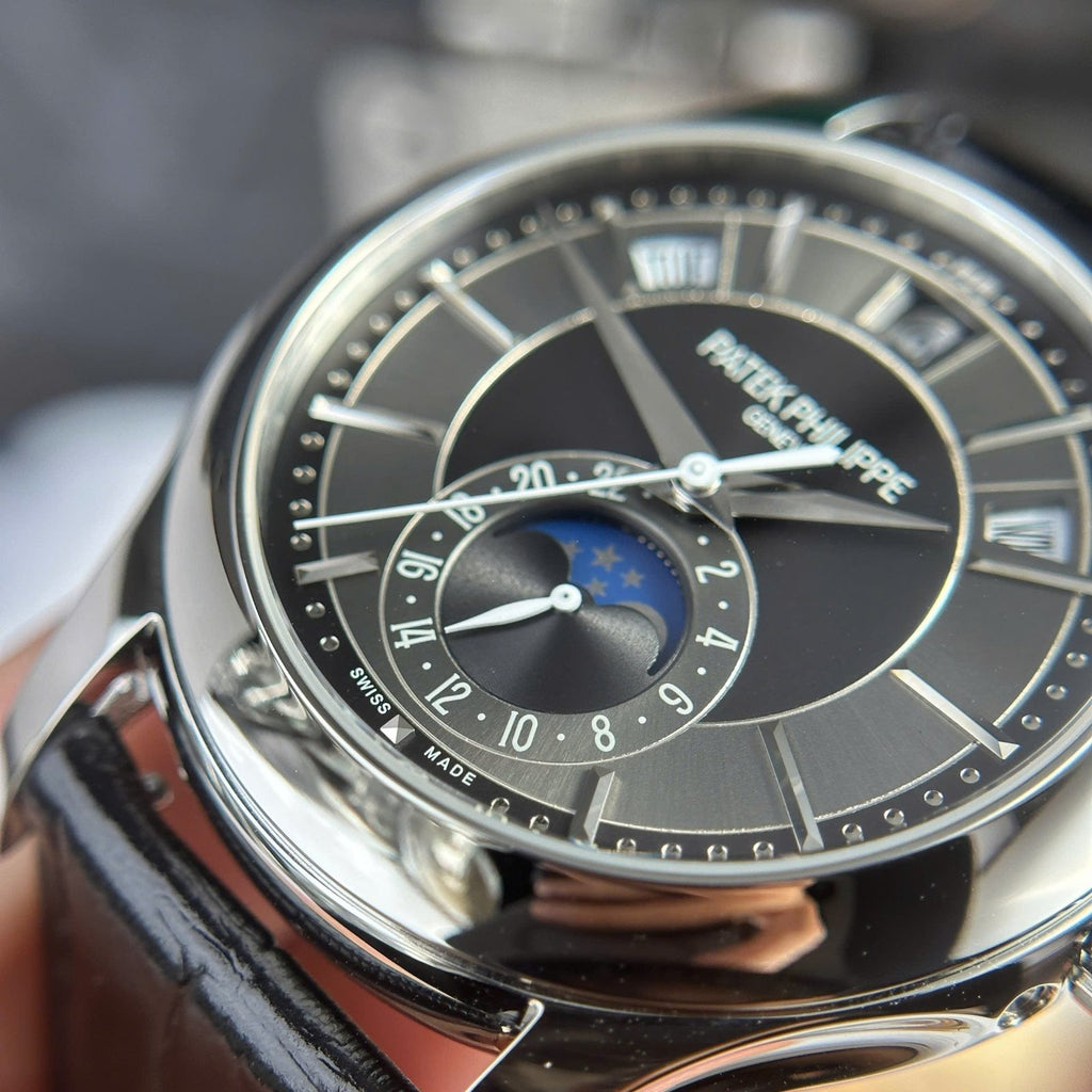 Patek Philippe Watch Complications 5205G Gray Dial Leather Strap 40mm
