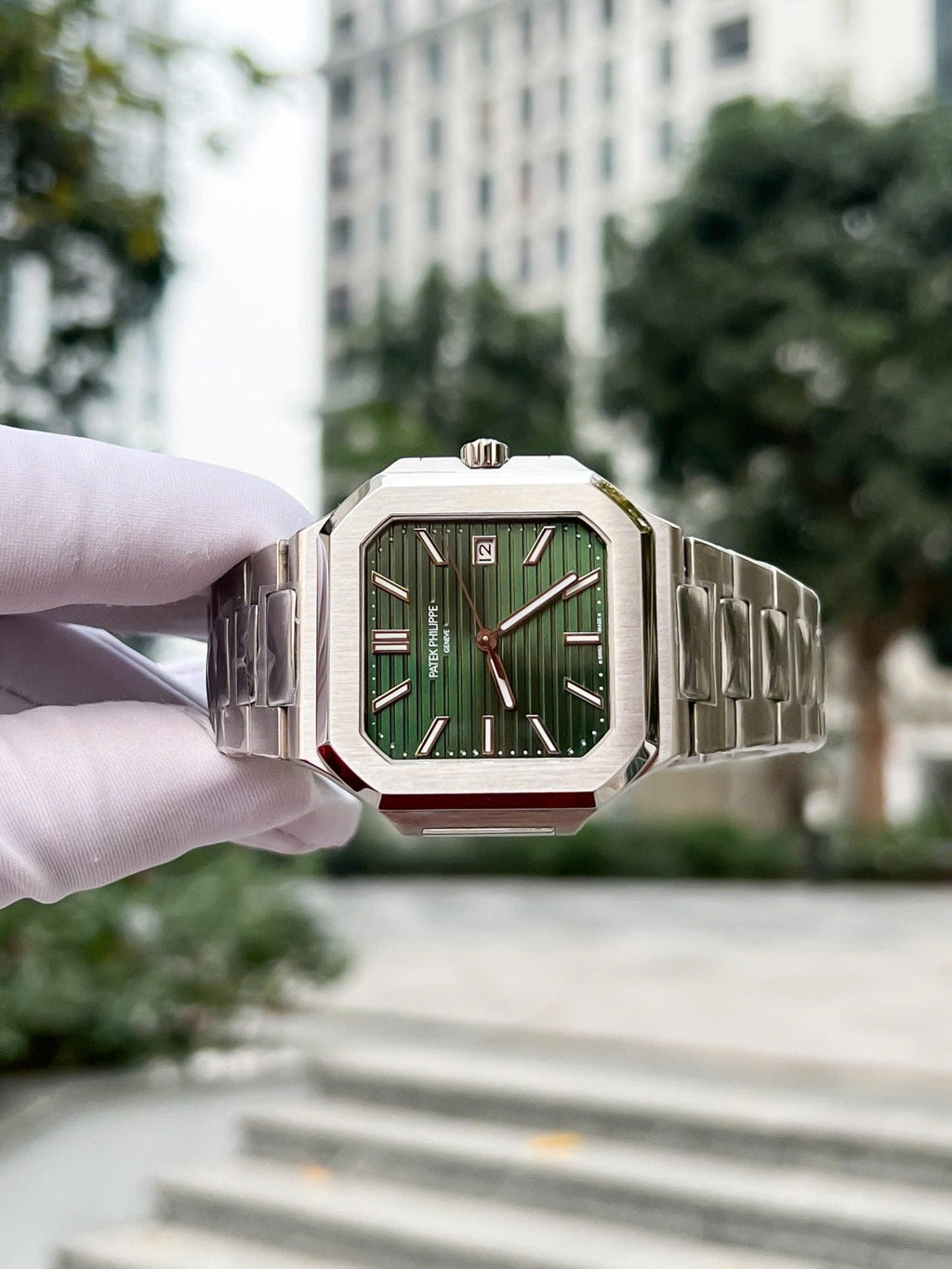 Patek Philippe Watch Cubitus 5821 Green Dial 45mm