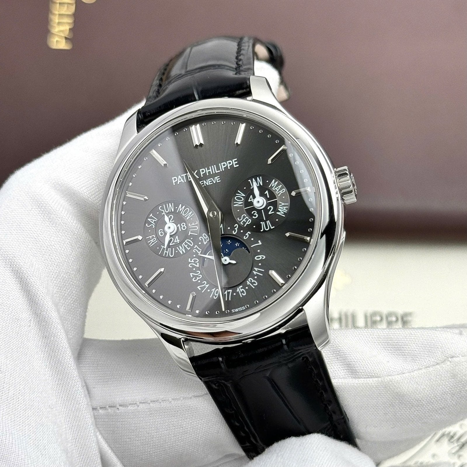 Patek Philippe Grand Complications 5327 Watches Gray Dial Leather Strap 40mm