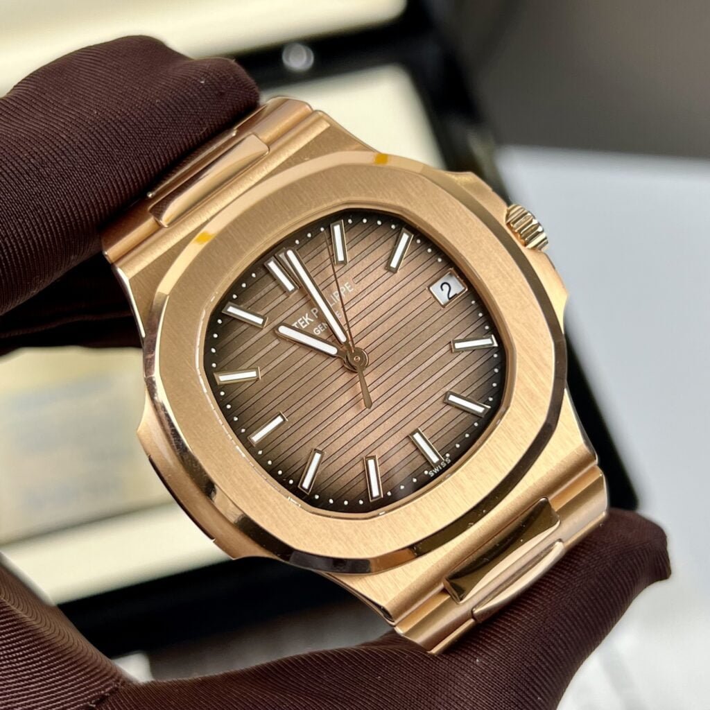 Patek Philippe Watch Nautilus 5711 Gold Wrapped Brown Dial 40mm