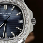 Patek Philippe Nautilus 5711 Blue Dial Watch Diamonds Natual 40mm