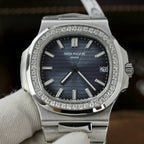 Patek Philippe Nautilus 5711 Blue Dial Watch Diamonds Natual 40mm