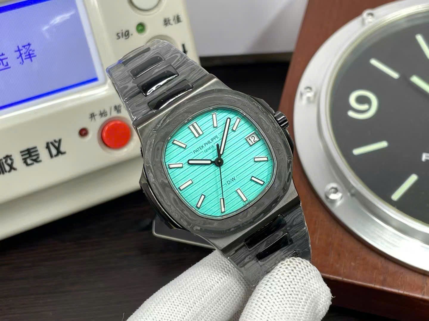 Patek Philippe Watch Nautilus 5711 Diw Carbon Tiffany Dial Men’s 40mm