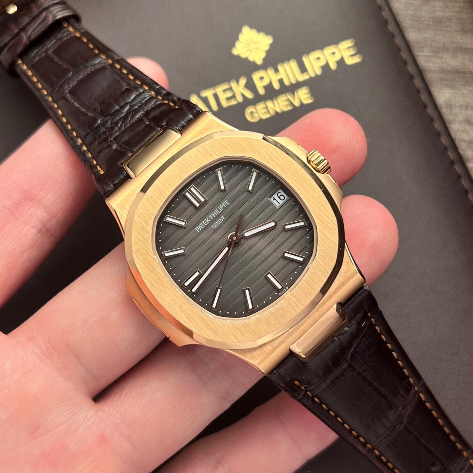 Patek Philippe Nautilus 5711 Watch Leather Strap 40mm
